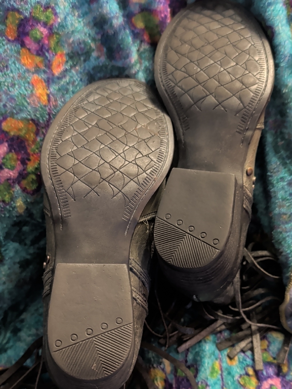 Fringe Western Ankle Boots in Black Size 8 - Picture 7 of 7